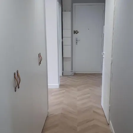 Le Mangin - Rent4night Apartament